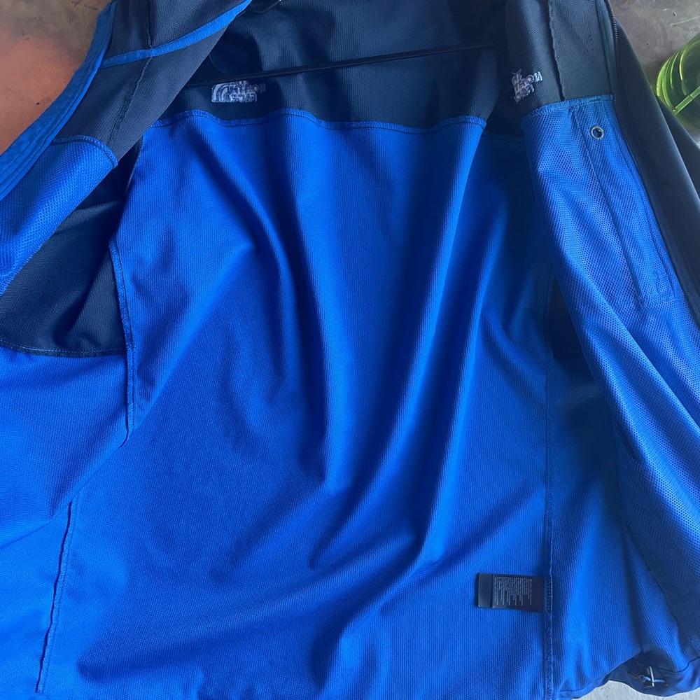 EUC North Face shell - Picture 6 of 11